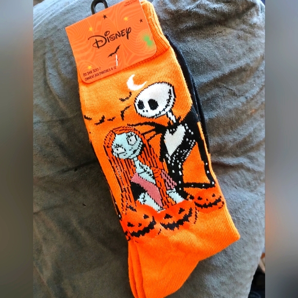 Nightmare Before Christmas Halloween Socks- New - Picture 1 of 1